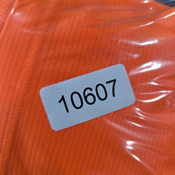 Mens Under Armour UV Orange Loose Fit Polo Shirt 100% Polyester Short Sleeve XL - Picture 8 of 8